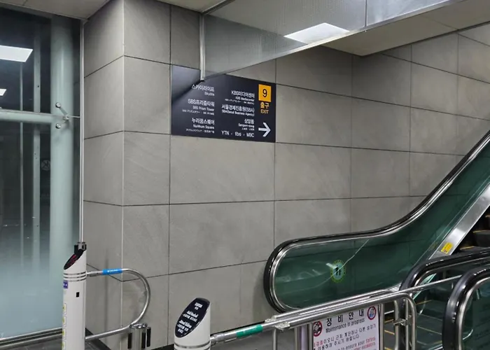 Stay1239#new#discount#6 Guests#family#dmc Station#airport Railroad#5-minute Walk#1 Stop From Hongdae#business Trip#travel 4* ソウル特別市